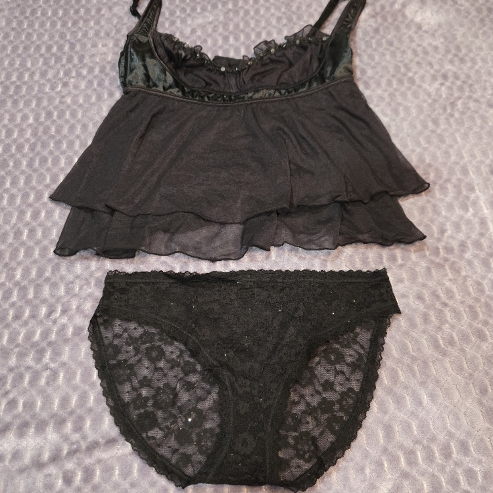 COQUETTE.COM  2 Piece  Black Lace Lingerie Set